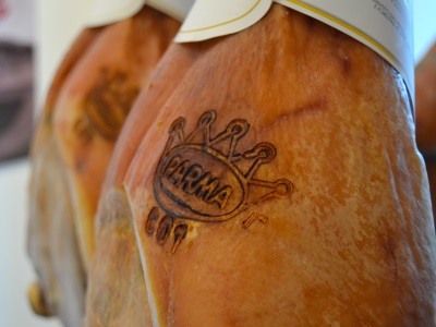 Parma good to eat : prosciutto, parmigiano and more